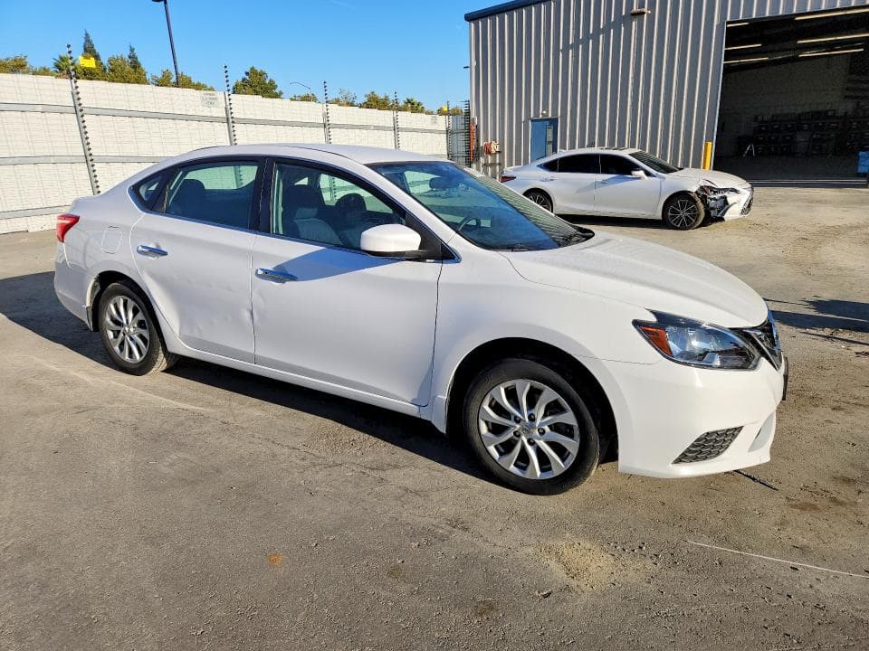 2019 NISSAN SENTRA SV 4