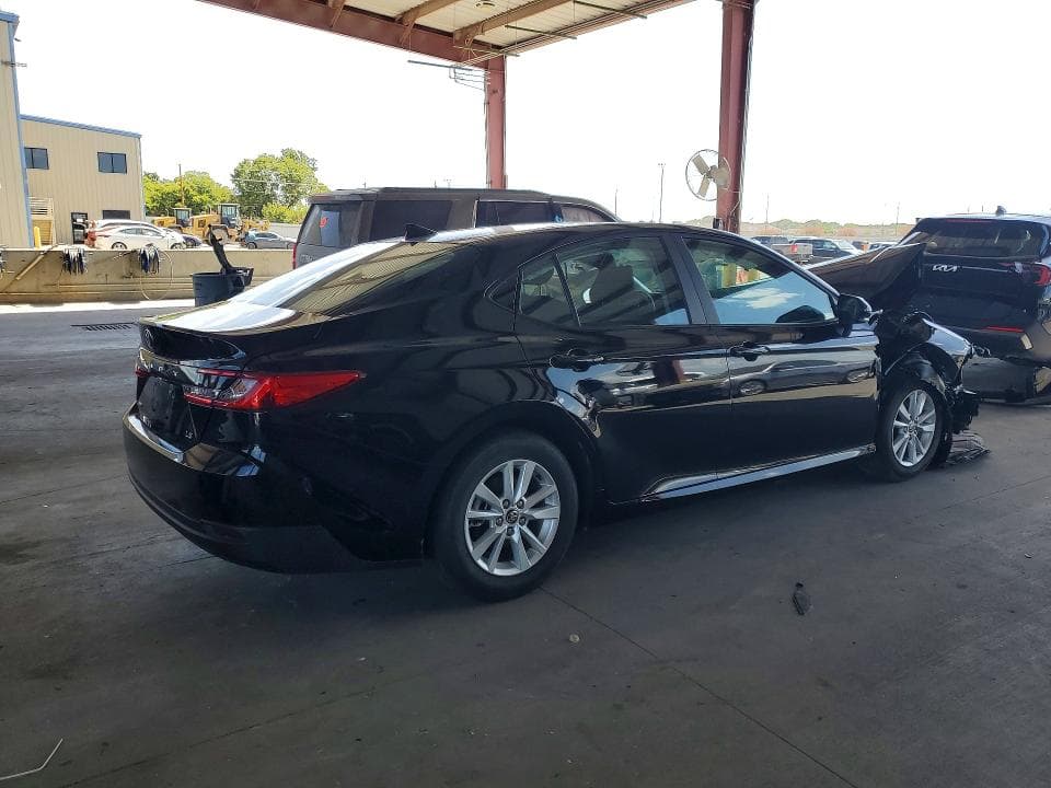 2026 TOYOTA CAMRY LE 3