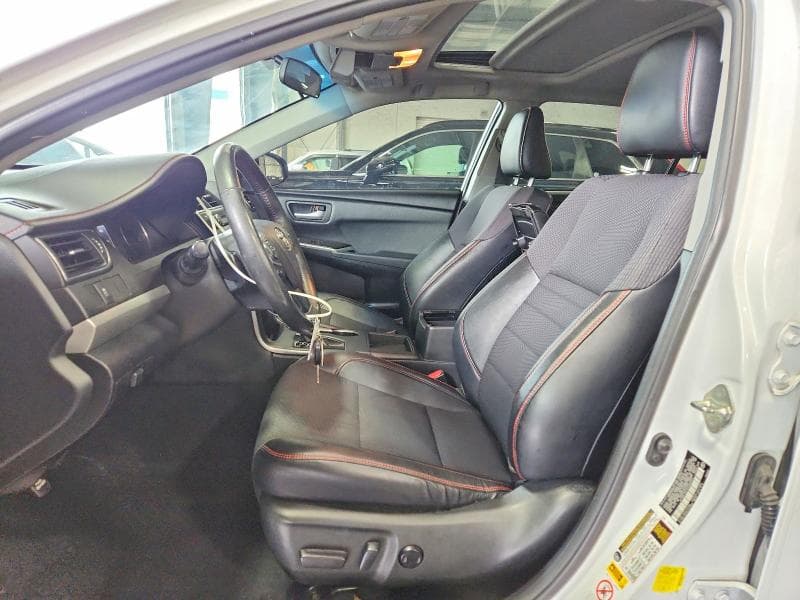 2017 TOYOTA CAMRY SE 7