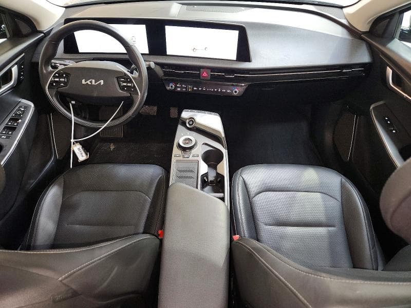 2024 KIA EV6 WIND 8