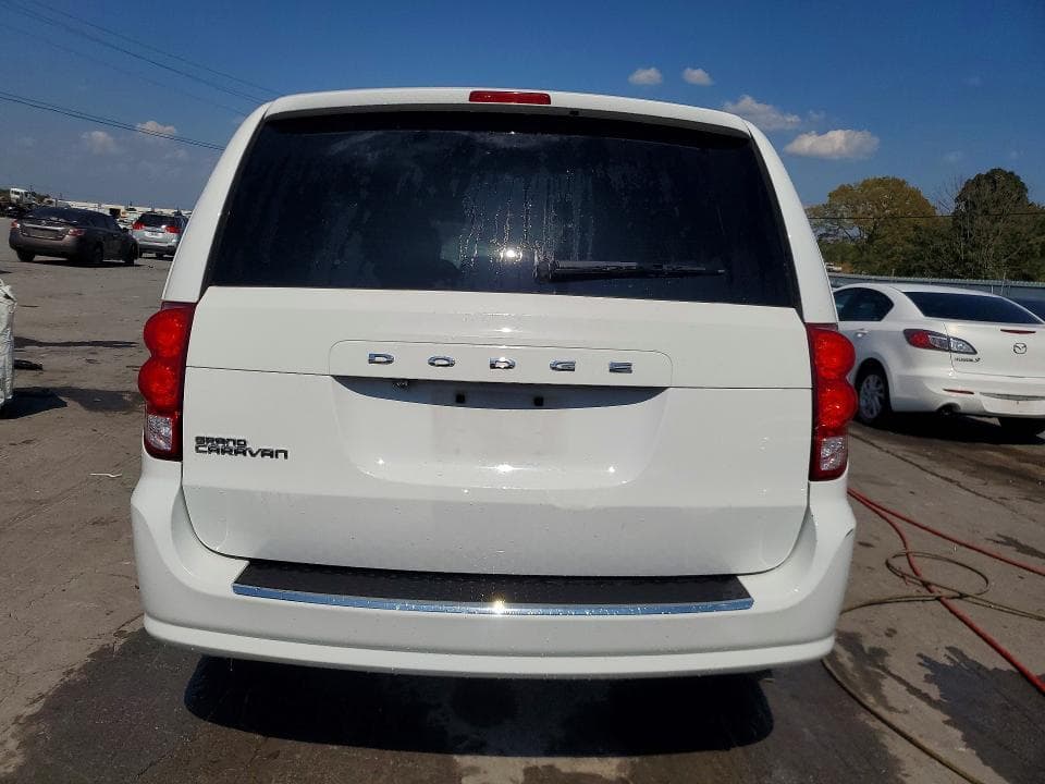 2017 DODGE GRAND CARAVAN SE 6