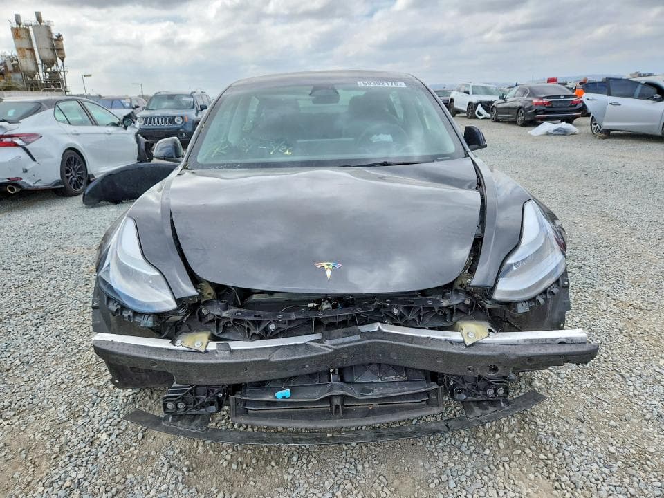2023 TESLA MODEL 3 5