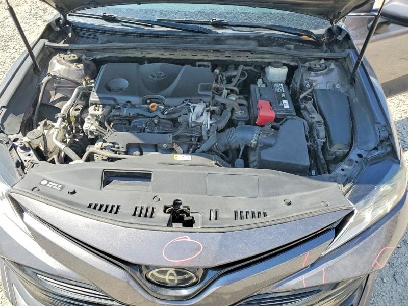 2020 TOYOTA CAMRY LE 11