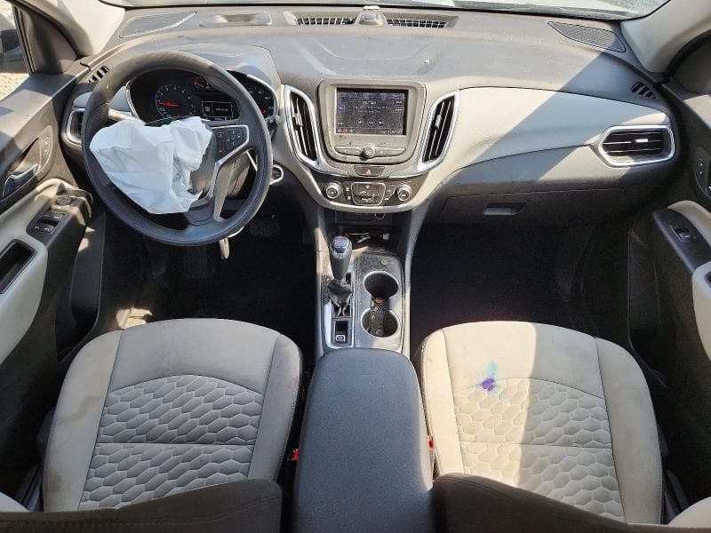 2020 CHEVROLET EQUINOX LS 8