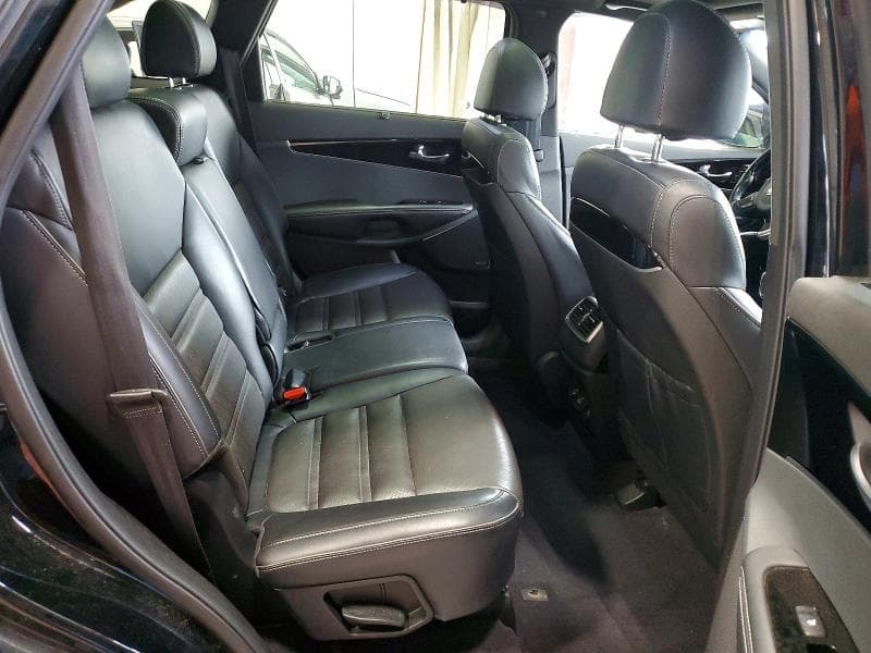 2018 KIA SORENTO SX LIMITED V6 11