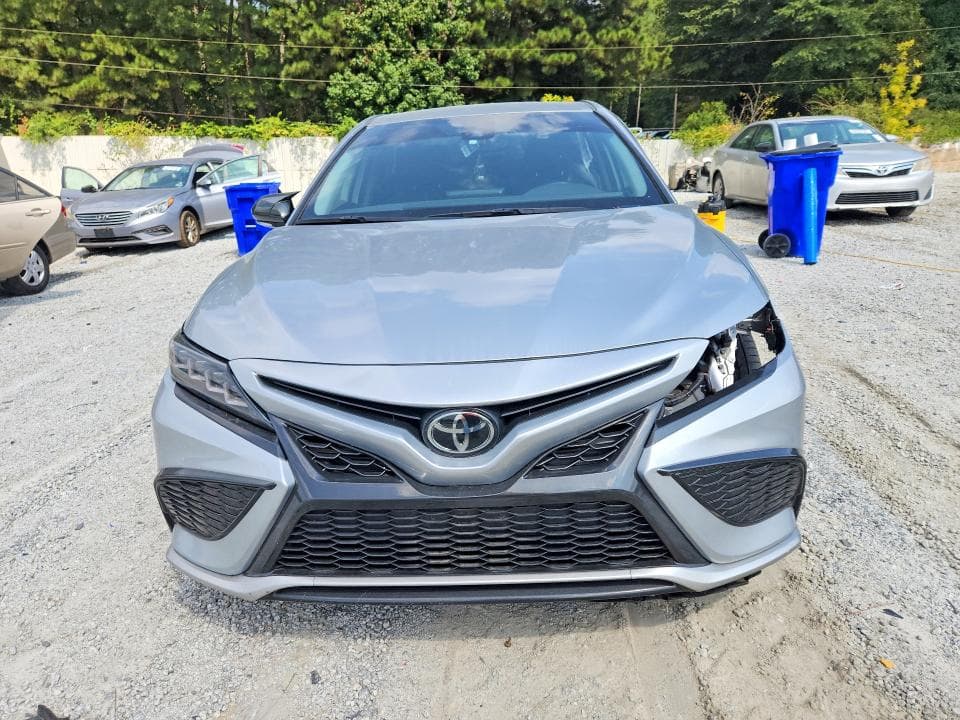 2024 TOYOTA CAMRY XSE 5