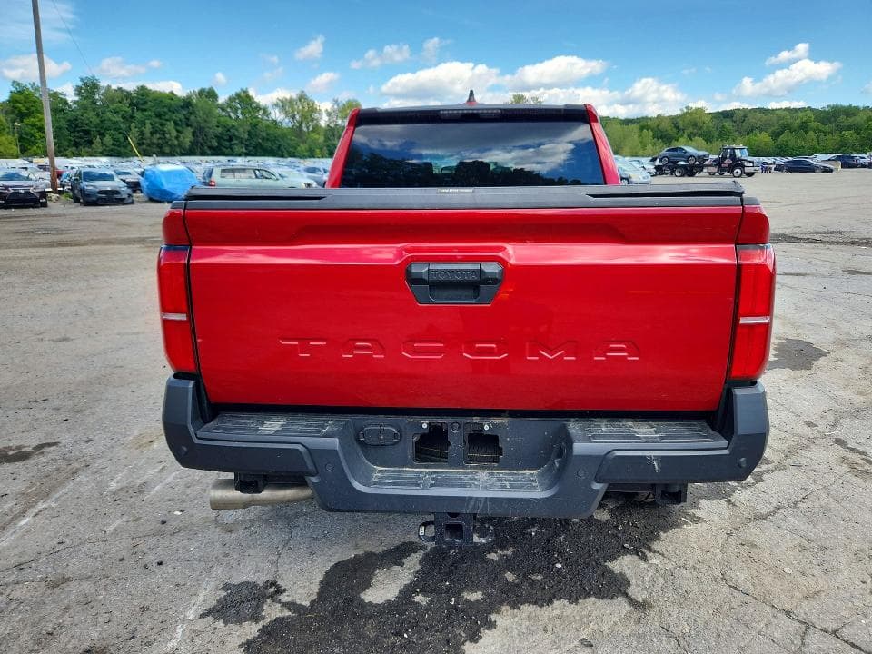 2025 TOYOTA TACOMA SR 6