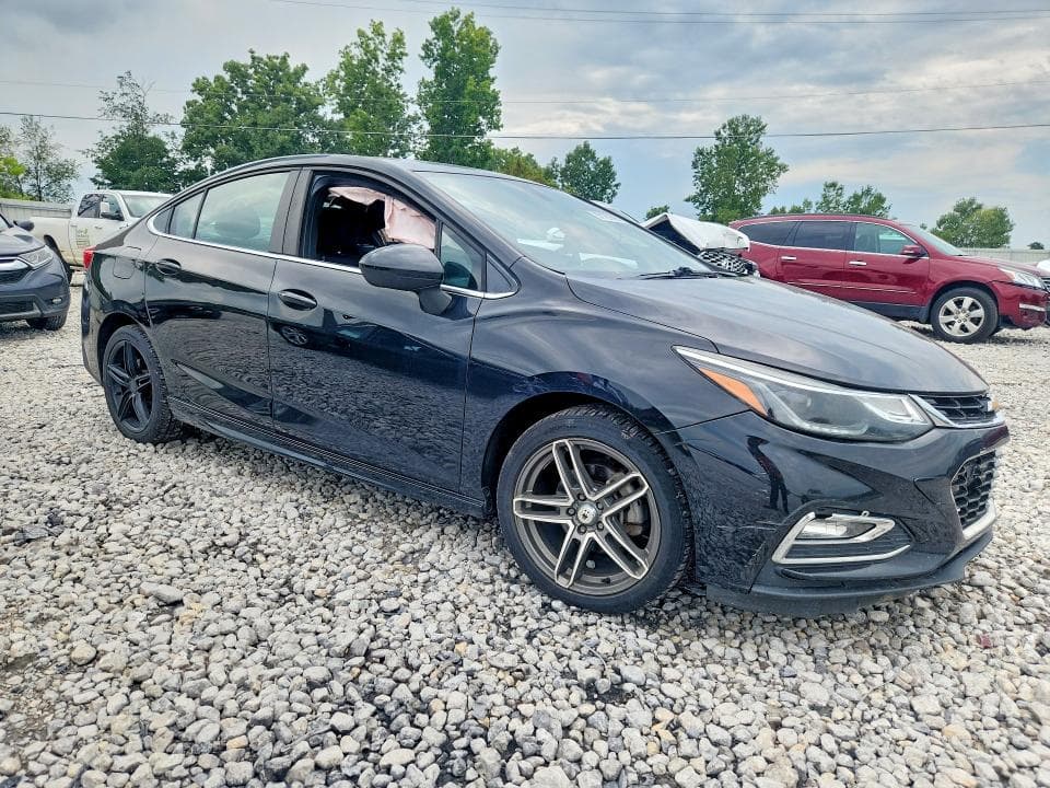 2017 CHEVROLET CRUZE LT 4