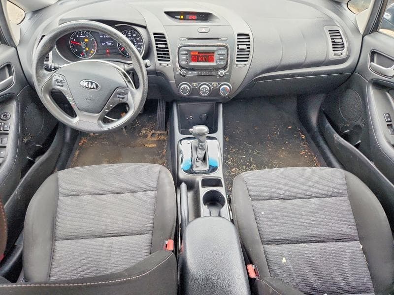 2017 KIA FORTE LX 8
