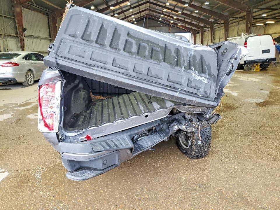 2021 GMC CANYON AT4 6