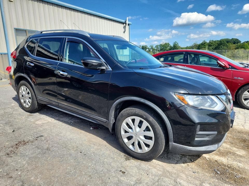 2017 NISSAN ROGUE S 4