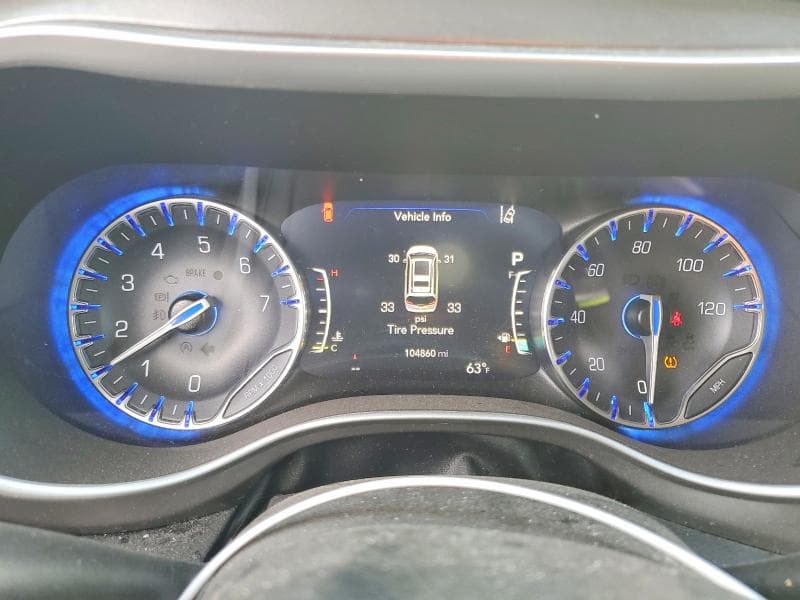 2022 CHRYSLER PACIFICA TOURING L 9