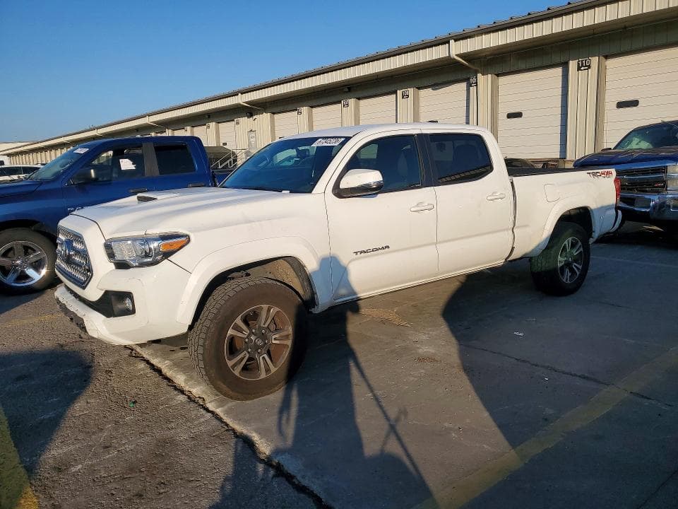 2017 TOYO TACOMA - 1