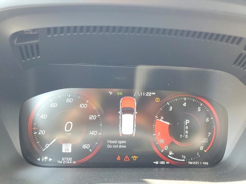 2018 VOLVO XC60 T6 INSCRIPTION 9