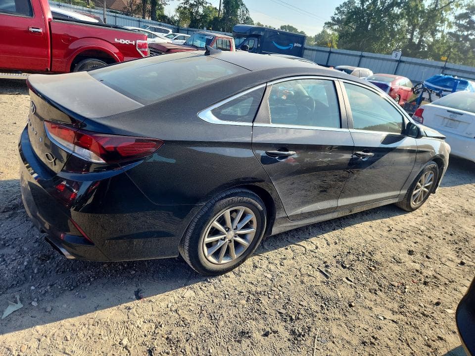 2018 HYUNDAI SONATA SE 3