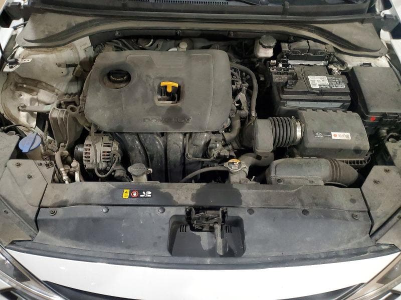 2019 HYUNDAI ELANTRA SE 11