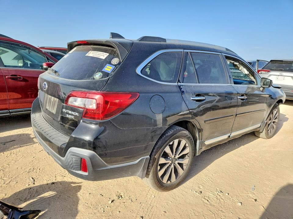 2018 SUBARU OUTBACK TOURING 3