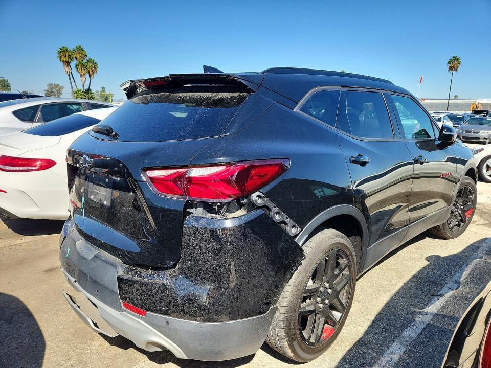 2021 CHEVROLET BLAZER 2LT 3
