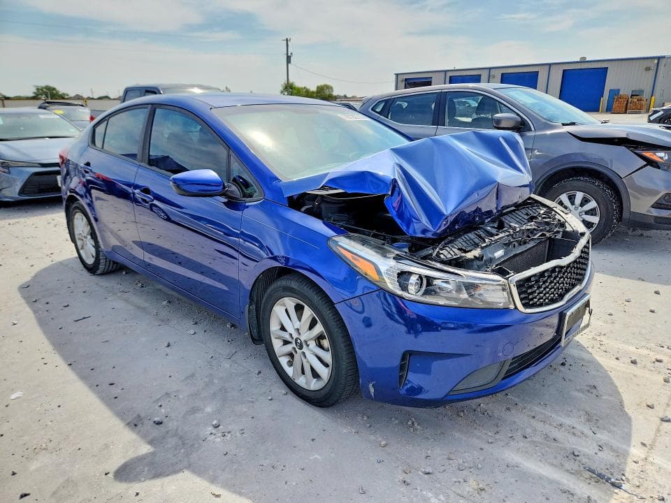 2017 KIA FORTE S 4