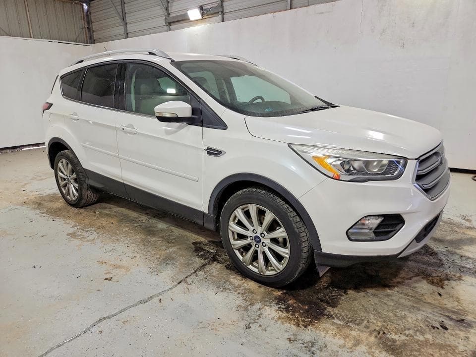 2017 FORD ESCAPE TITANIUM 4