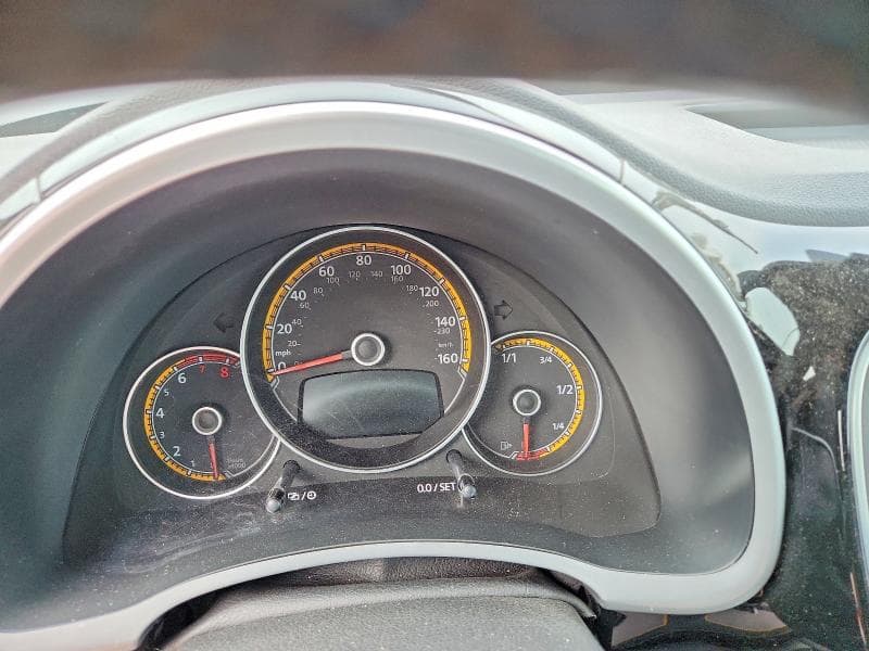 2017 VOLKSWAGEN BEETLE DUNE 9