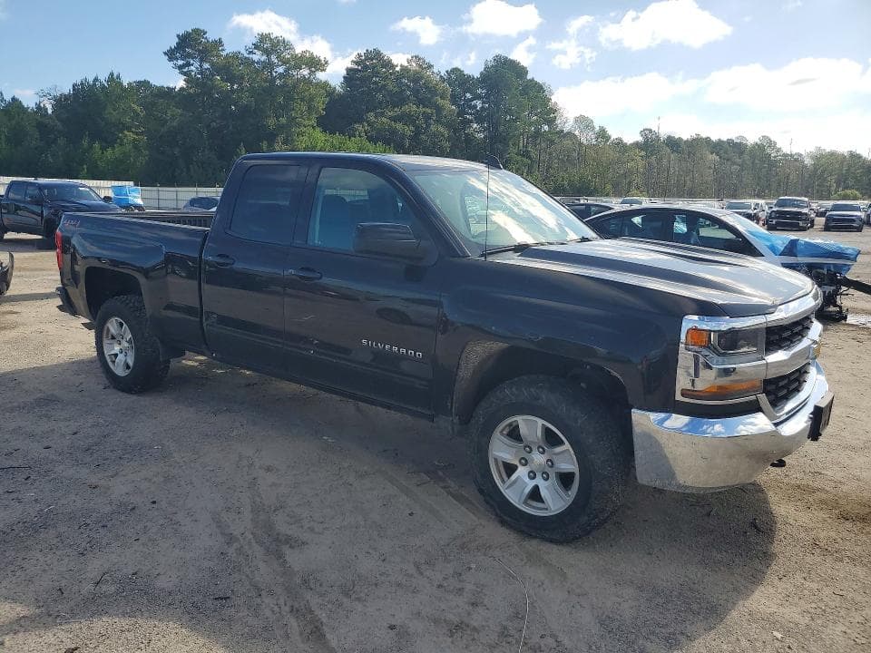 2019 CHEVROLET SILVERADO LD K1500 LT 4