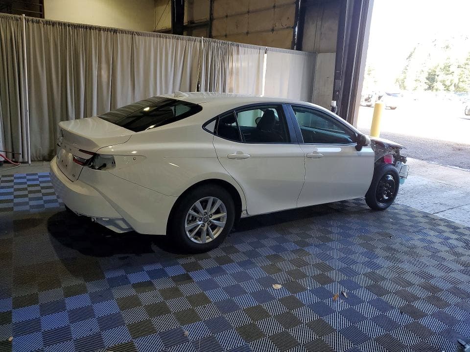2026 TOYOTA CAMRY LE 3