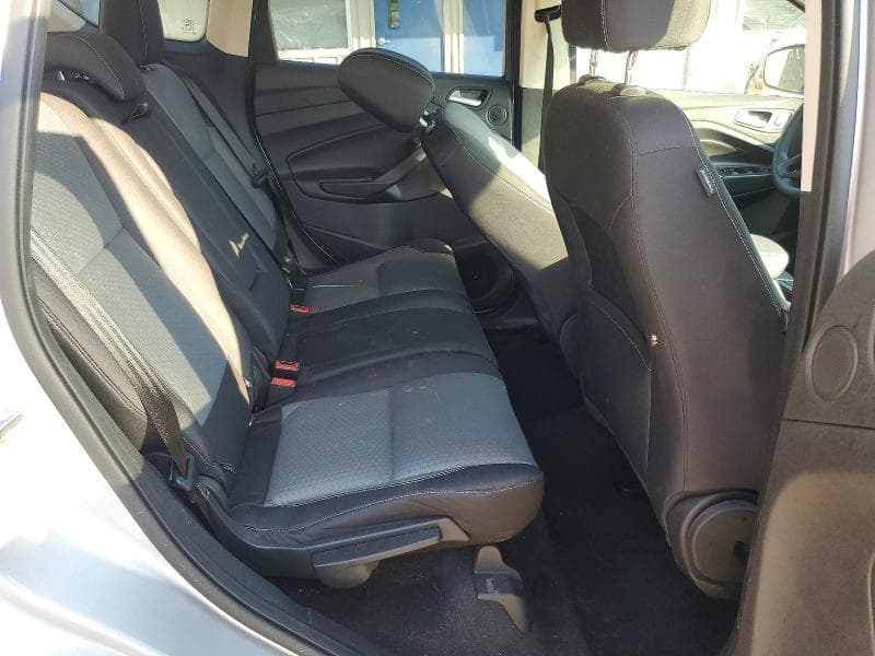 2017 FORD ESCAPE SE 11