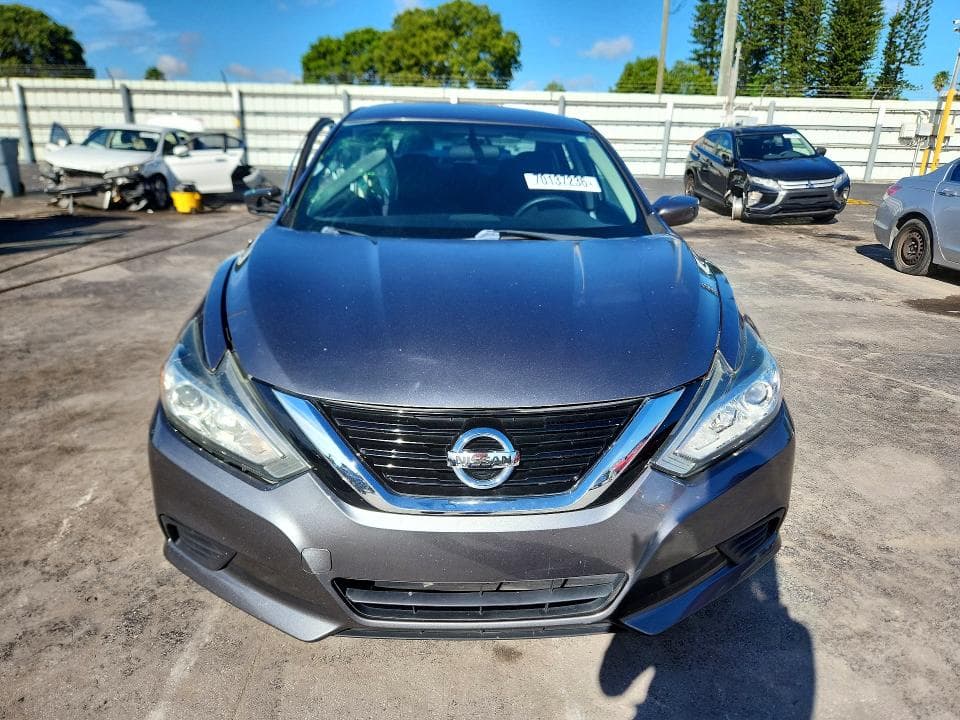2017 NISSAN ALTIMA 5