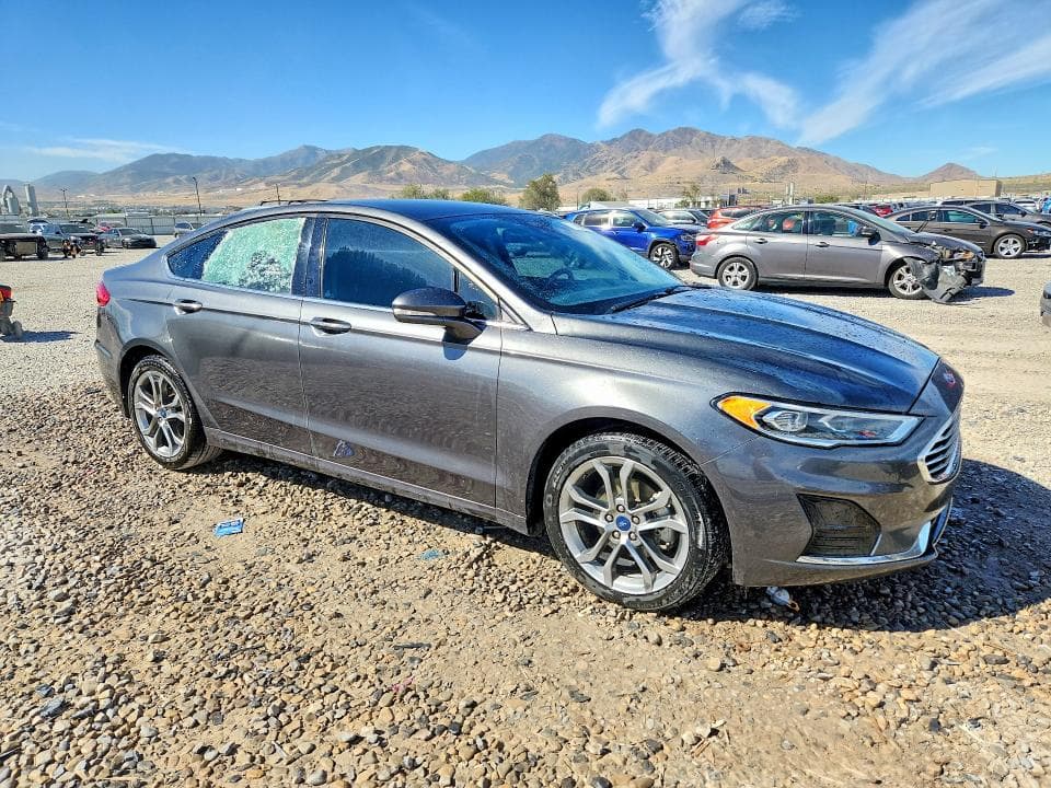 2020 FORD FUSION SEL 4