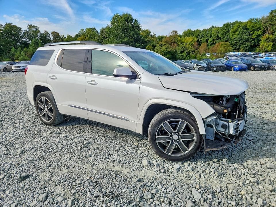 2017 GMC ACADIA DENALI 4