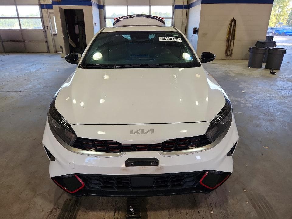 2023 KIA FORTE GT LINE 5