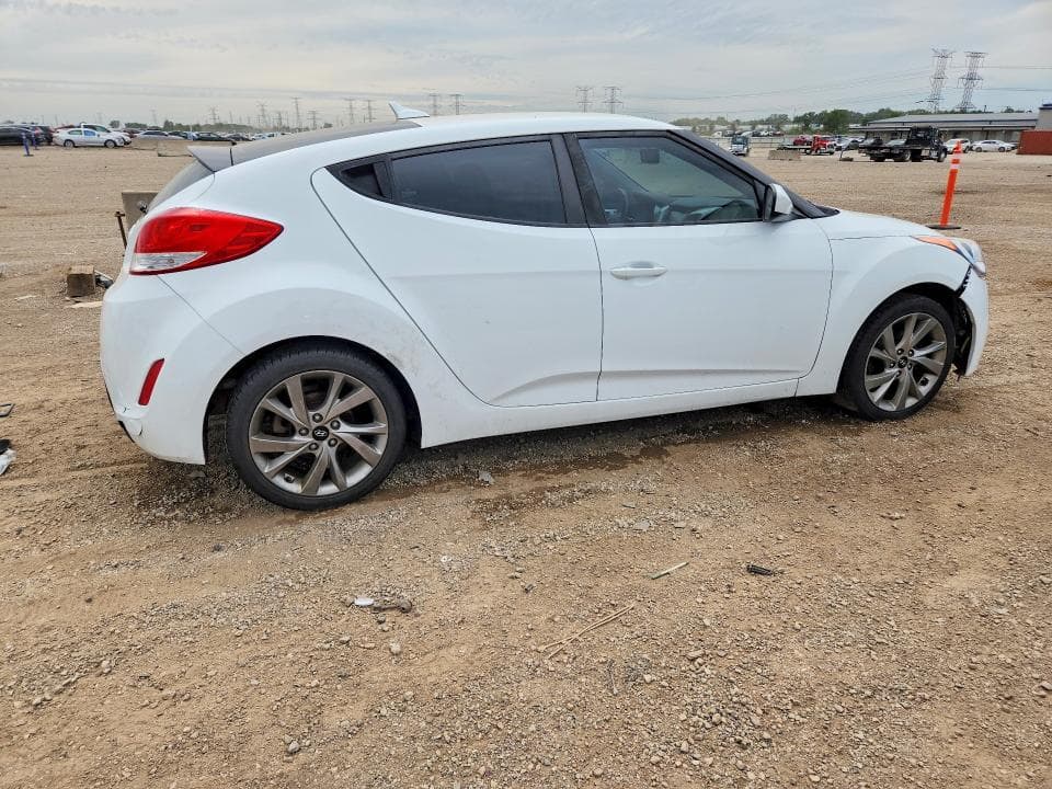 2017 HYUNDAI VELOSTER BASE 3