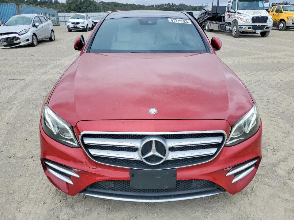 2017 MERCEDES-BENZ E 300 5
