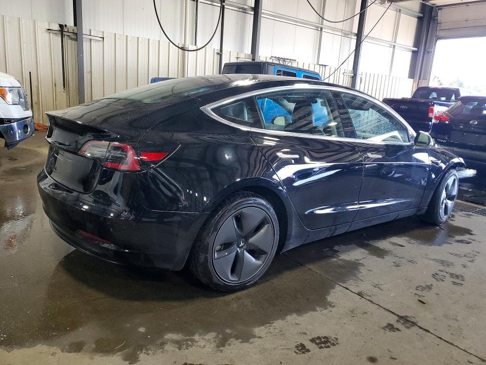 2018 TESLA MODEL 3 3