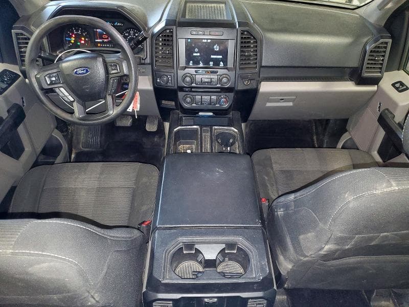2017 FORD F150 SUPERCREW 8