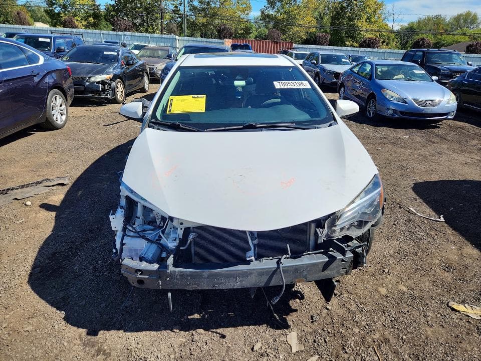 2017 TOYOTA COROLLA LE 5