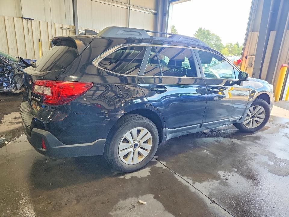 2018 SUBARU OUTBACK 2.5I PREMIUM 3