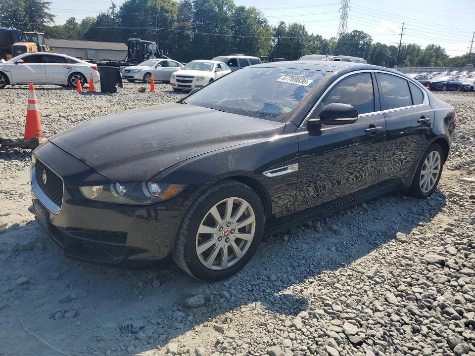 2019 JAGUAR XE - 1
