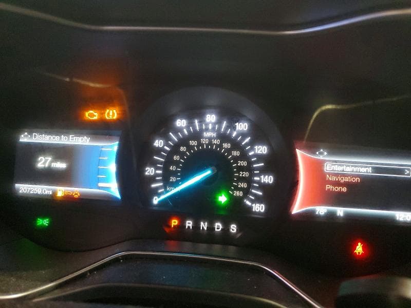 2017 FORD FUSION SE 9