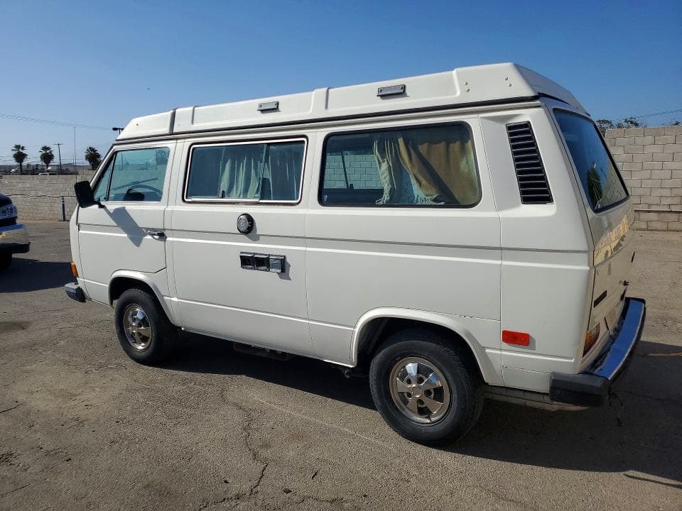 1982 VOLKSWAGEN VANAGON CAMPMOBILE 2