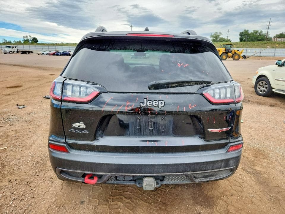 2022 JEEP CHEROKEE TRAILHAWK 6