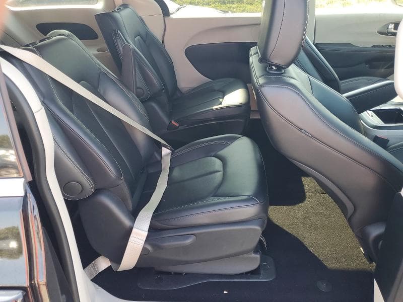 2024 CHRYSLER PACIFICA HYBRID SELECT 11