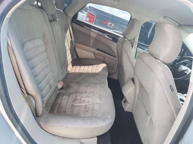 2017 FORD FUSION SE 10