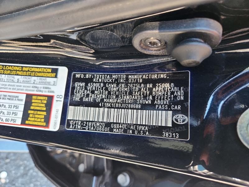 2018 TOYOTA AVALON LIMITED 12