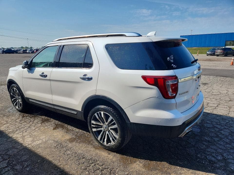 2017 FORD EXPLORER PLATINUM 2