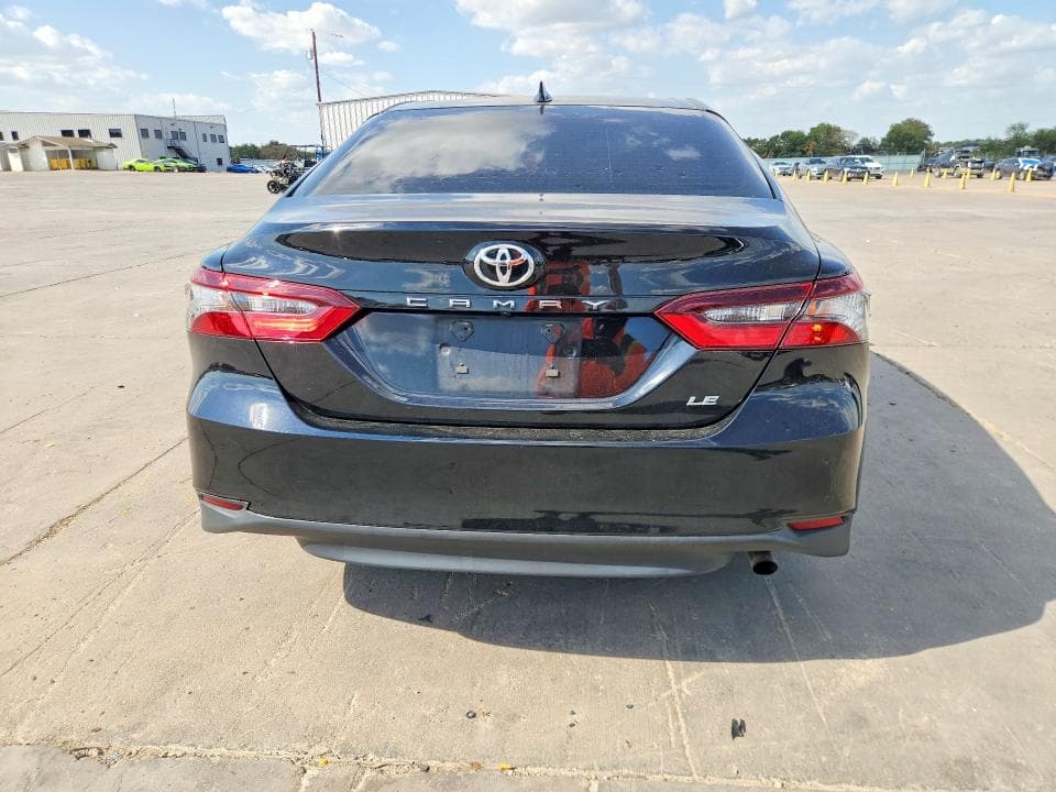 2023 TOYOTA CAMRY LE 6