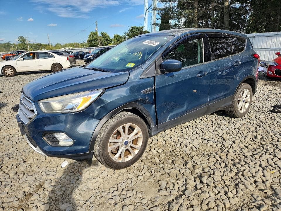 2019 FORD ESCAPE SE - 1