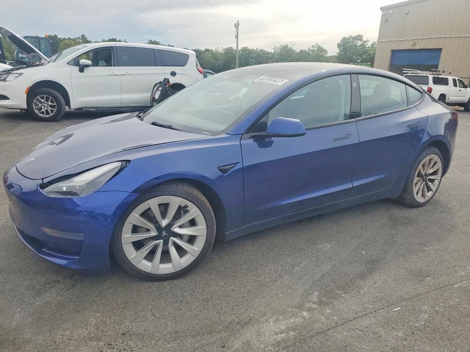 2022 TESLA MODEL 3 - 1