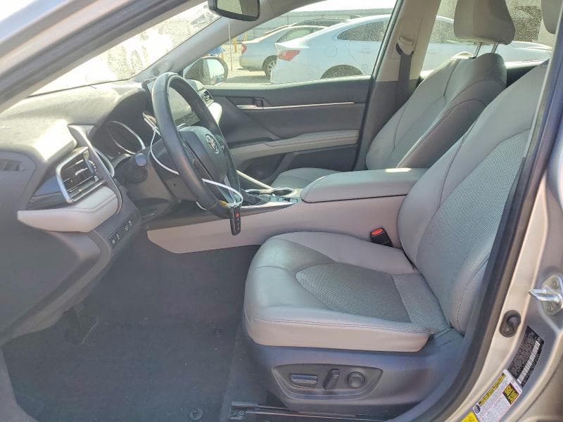 2023 TOYOTA CAMRY XLE 7